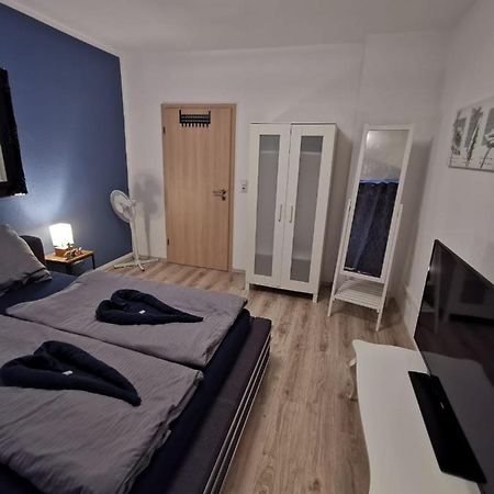 Liebevoll Eingerichtete Ferienwohnung - Zentrale Lage - Netflix & Paytv Wilhelmshaven Ngoại thất bức ảnh