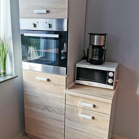 Liebevoll Eingerichtete Ferienwohnung - Zentrale Lage - Netflix & Paytv Wilhelmshaven Ngoại thất bức ảnh