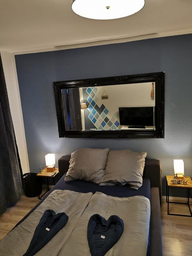 Liebevoll Eingerichtete Ferienwohnung - Zentrale Lage - Netflix & Paytv Wilhelmshaven Ngoại thất bức ảnh