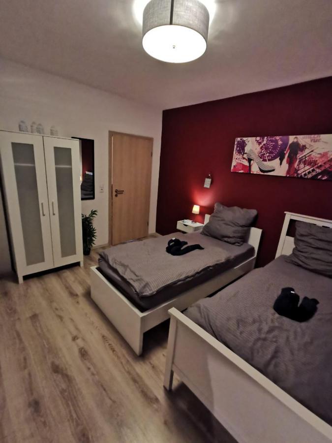 Liebevoll Eingerichtete Ferienwohnung - Zentrale Lage - Netflix & Paytv Wilhelmshaven Ngoại thất bức ảnh